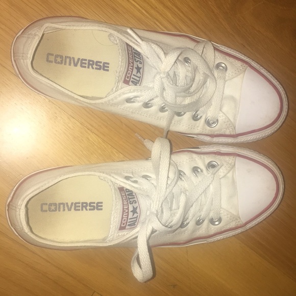 white low top converse - Picture 2 of 3